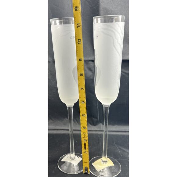 Bridget Dobson Nose to Nose Champagne Glasses. Lot of 2. - Picture 8 of 10